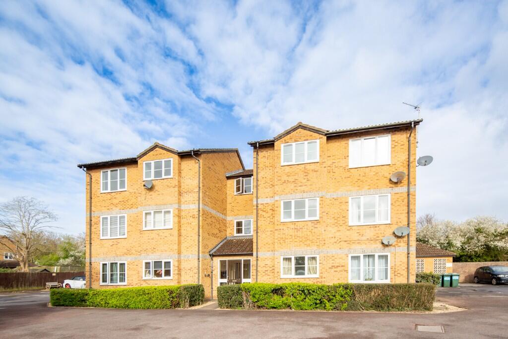 Main image of property: Kestrel Way, Bicester, Oxfordshire, OX26