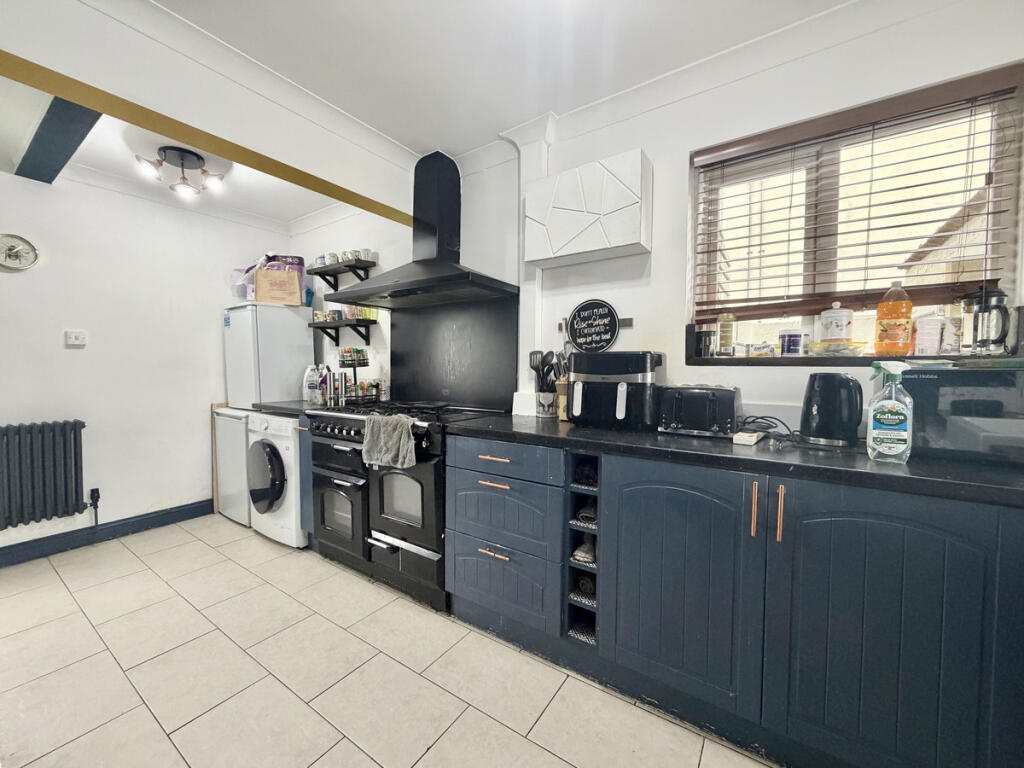 Additional image 5 of Frobisher Avenue, Wallisdown, Poole, BH12