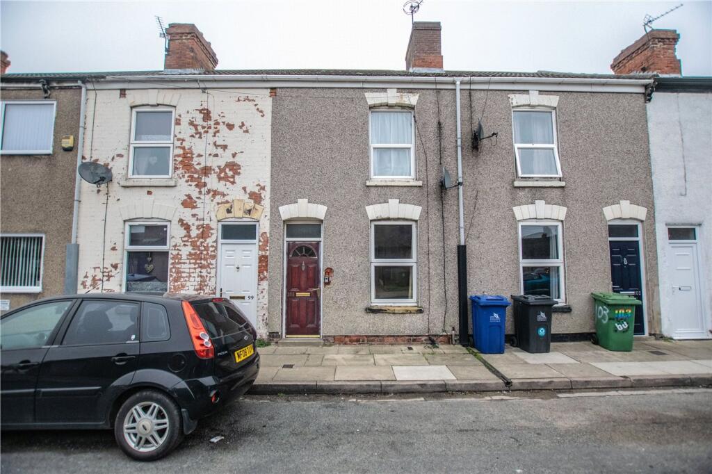 2-bed terraced on Grafton Street, Grimsby, DN32, £46,950