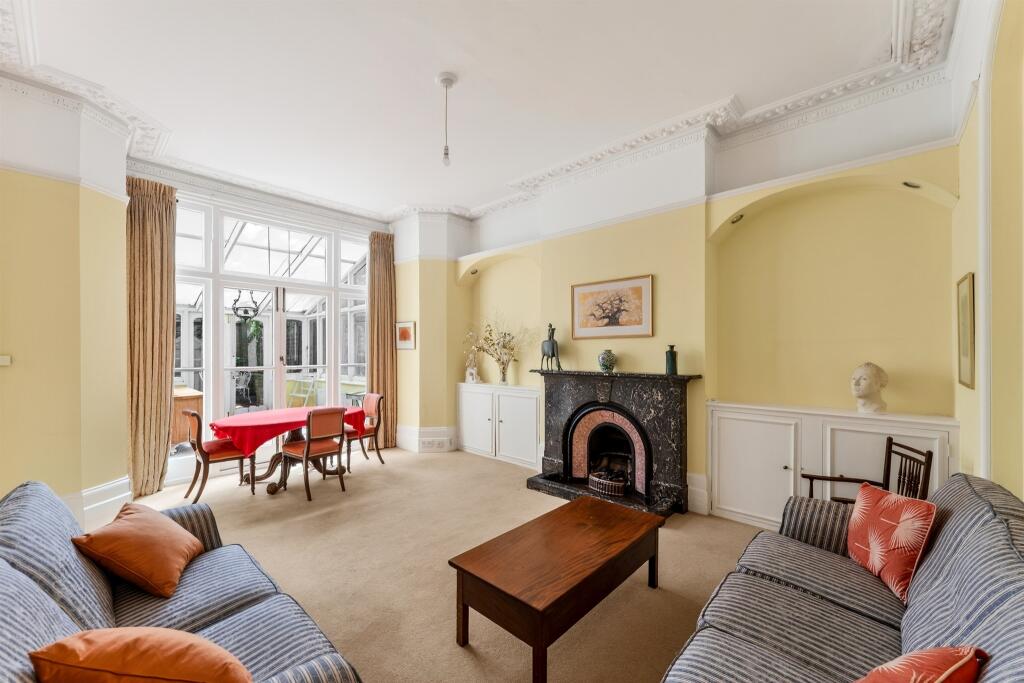 Main image of property: Earlsfield Road, London