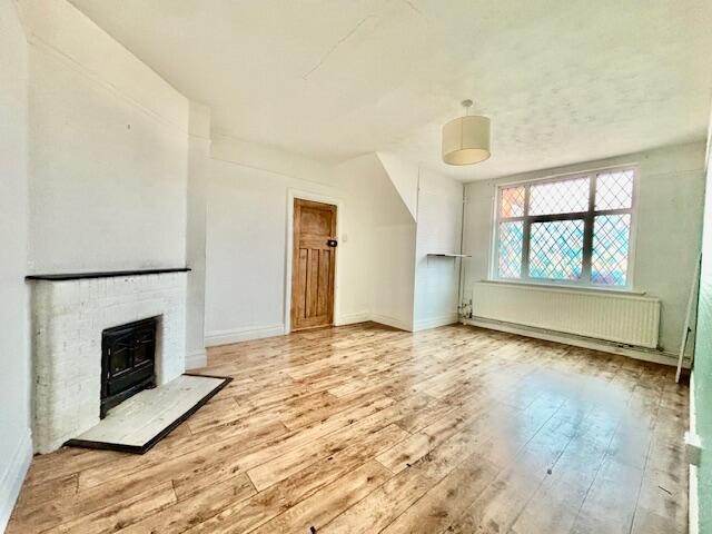 Croft Road, Selsey photo 4