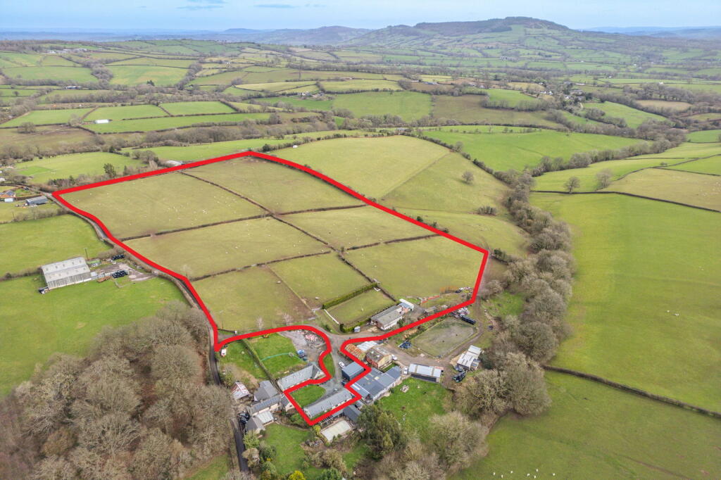 Main image of property: Little Park Farm, Llanvihangel Crucorney, Abergavenny, NP7 8EH
