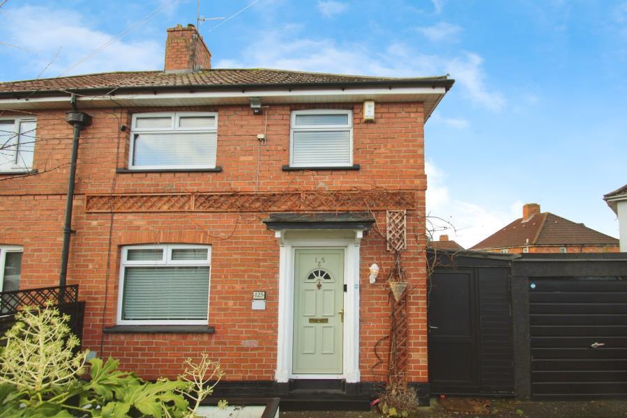 Main image of property: Wallingford Road - Knowle