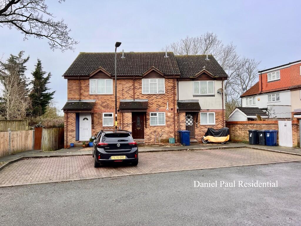 Main image of property: Peal Gardens, Greenford, Middlesex, W13