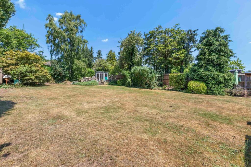 House in Hemel Hempstead, Beaconsfield - View 4