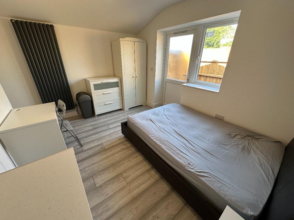 House in Cambridge - View 2