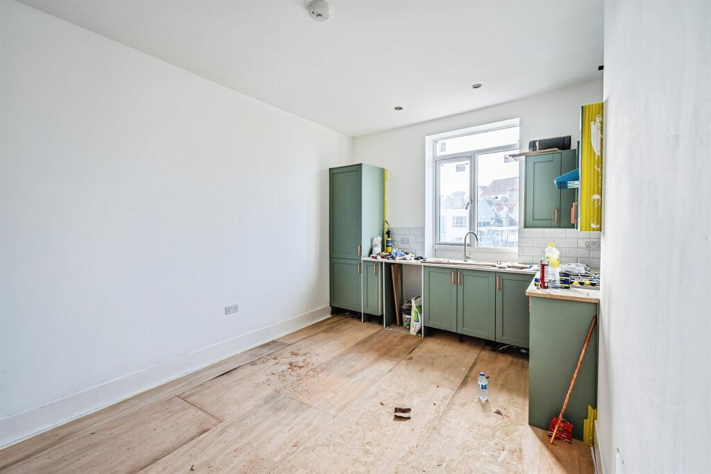 Apartment in Lewes, East Blatchington, Seaford - View 4