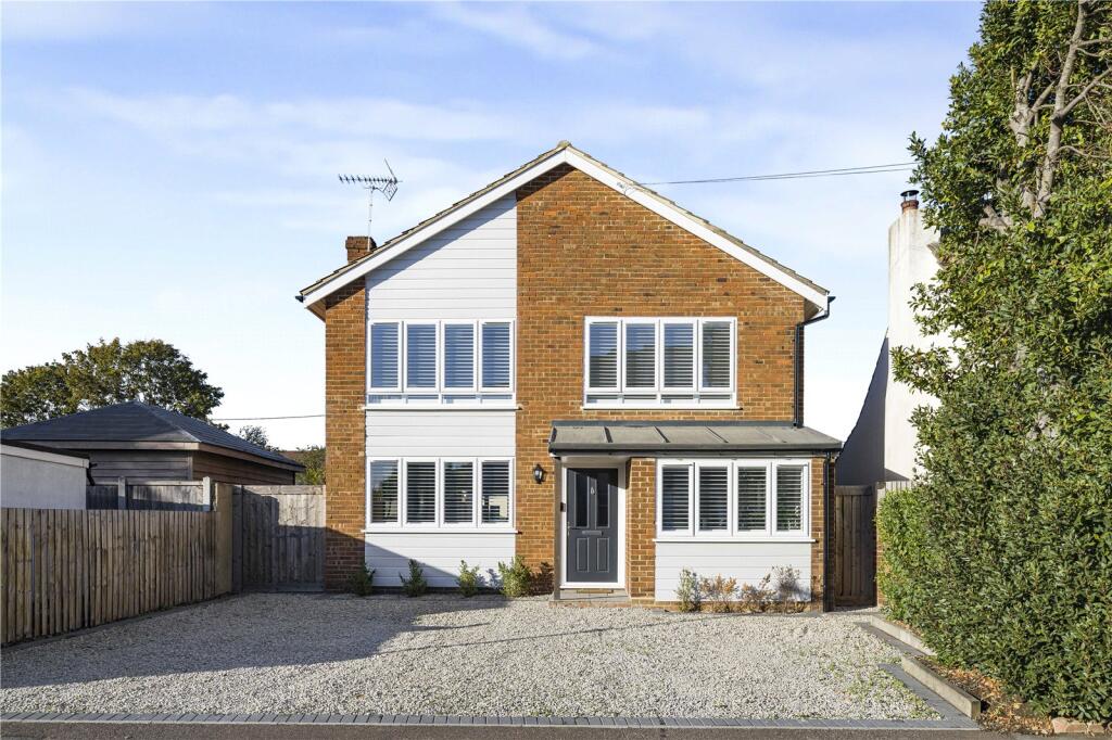 4-bed detached on Branton Road, Greenhithe, Dartford, Kent, DA9, £650,000
