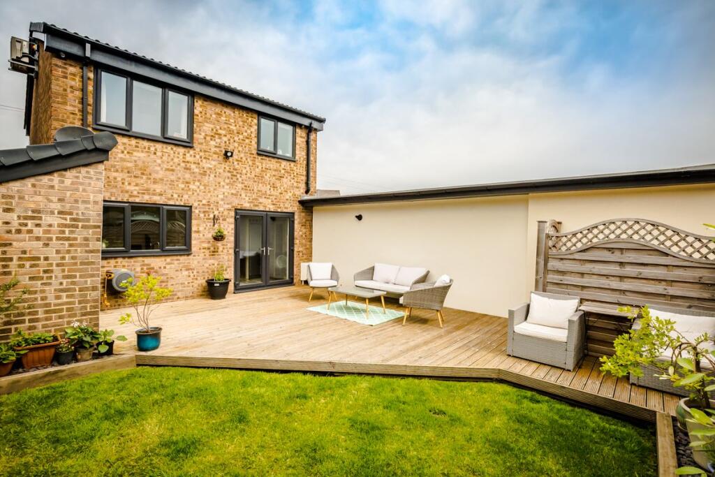 South Lane, Elland, HX5 photo 3