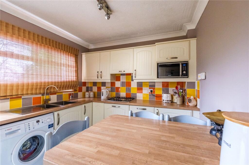 Athelstane Drive, Greenfaulds, Cumbernauld, G67 photo 4