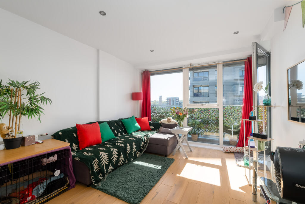 Main image of property: Norman Road, London, SE10