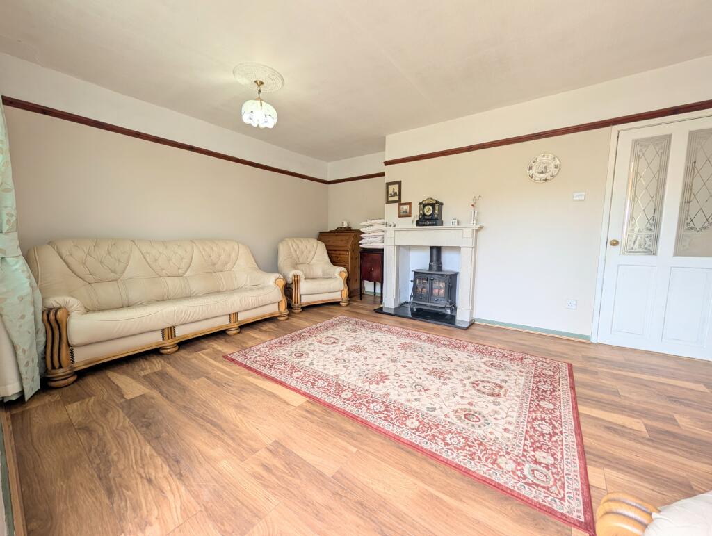 House in Stockport, Romiley - View 4