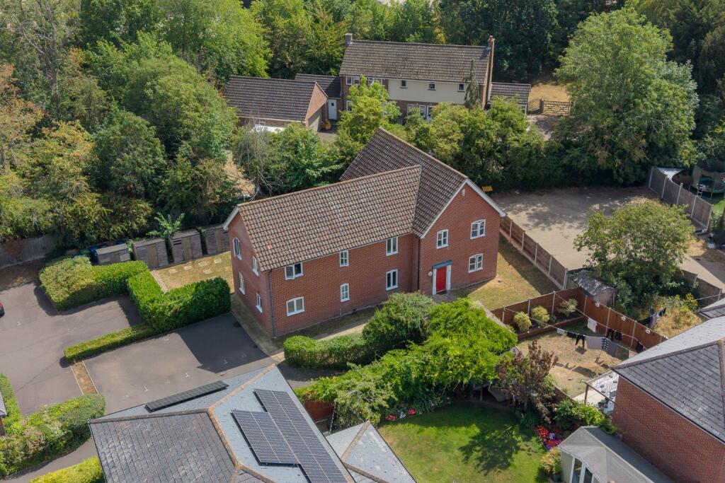 Main image of property: South Park Drive, Papworth Everard, Cambridge