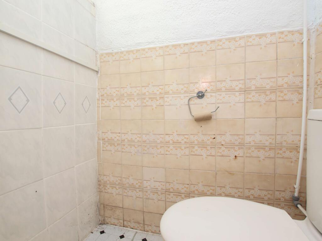 House in Pontyclun CF72 9RT, Llanharan - More