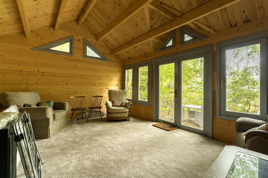 House in Redhill - View 5