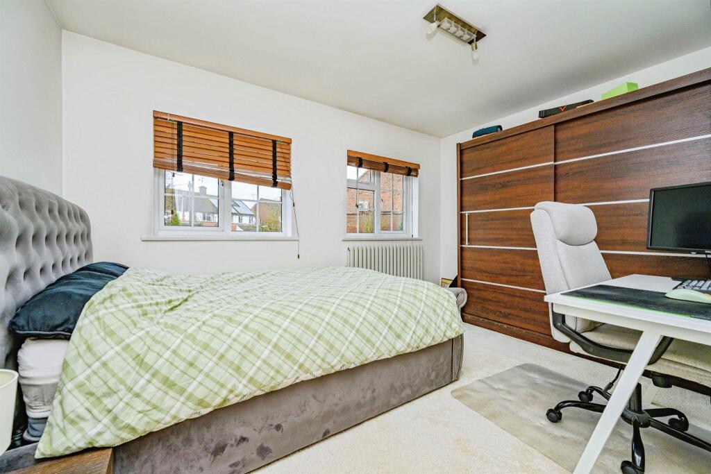 Additional image 5 of Runcie Close, St. Albans