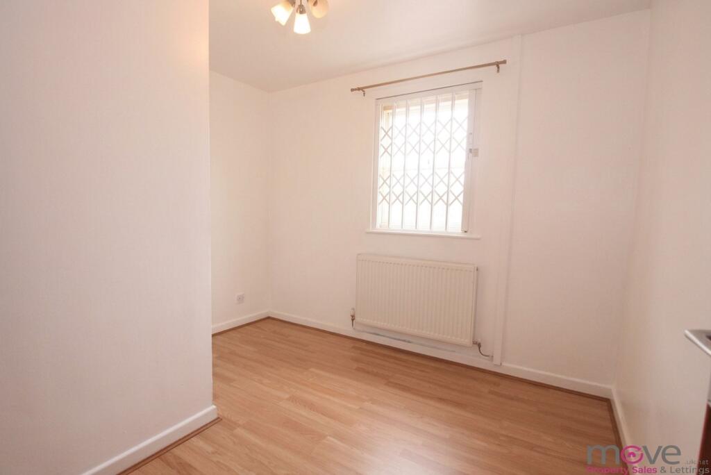 Apartment in Gloucester, Kings Barton - More