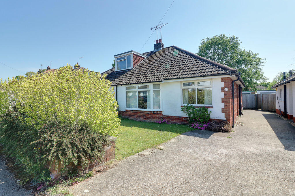 Main image of property: Cherry Tree Avenue, Cowplain, Waterlooville