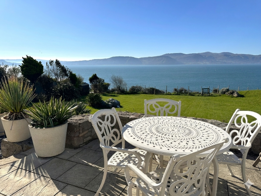 Llys Helyg Drive, Llandudno, Conwy (County of), LL30 photo 4