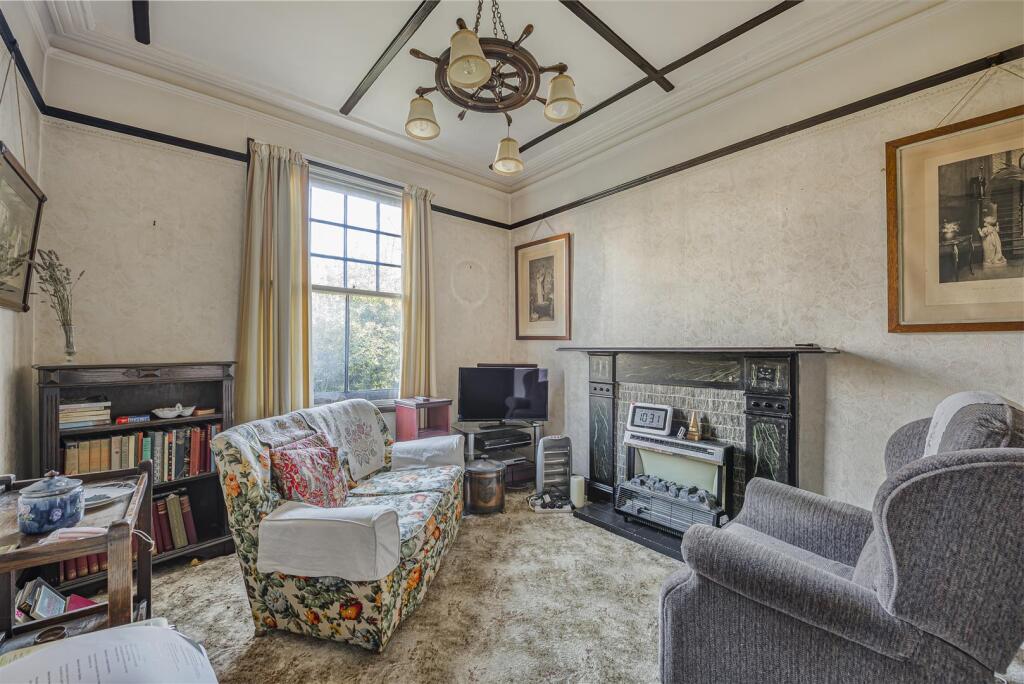 House in London - View 5