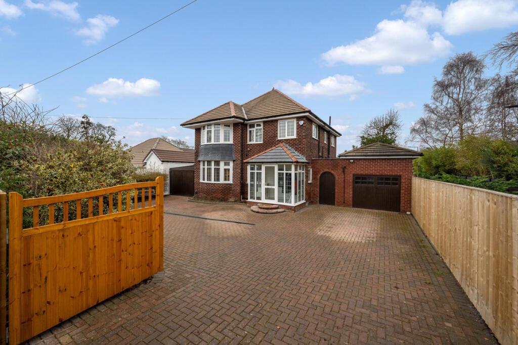 4-bed detached on Cheadle Road, Cheadle Hulme, SK8, £700,000