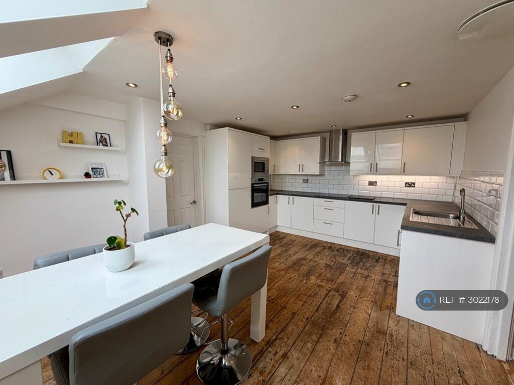 Main image of property: Temple Street, Newcastle Upon Tyne, NE1