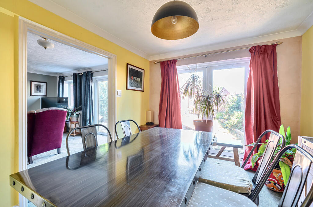 House in Southampton - View 3
