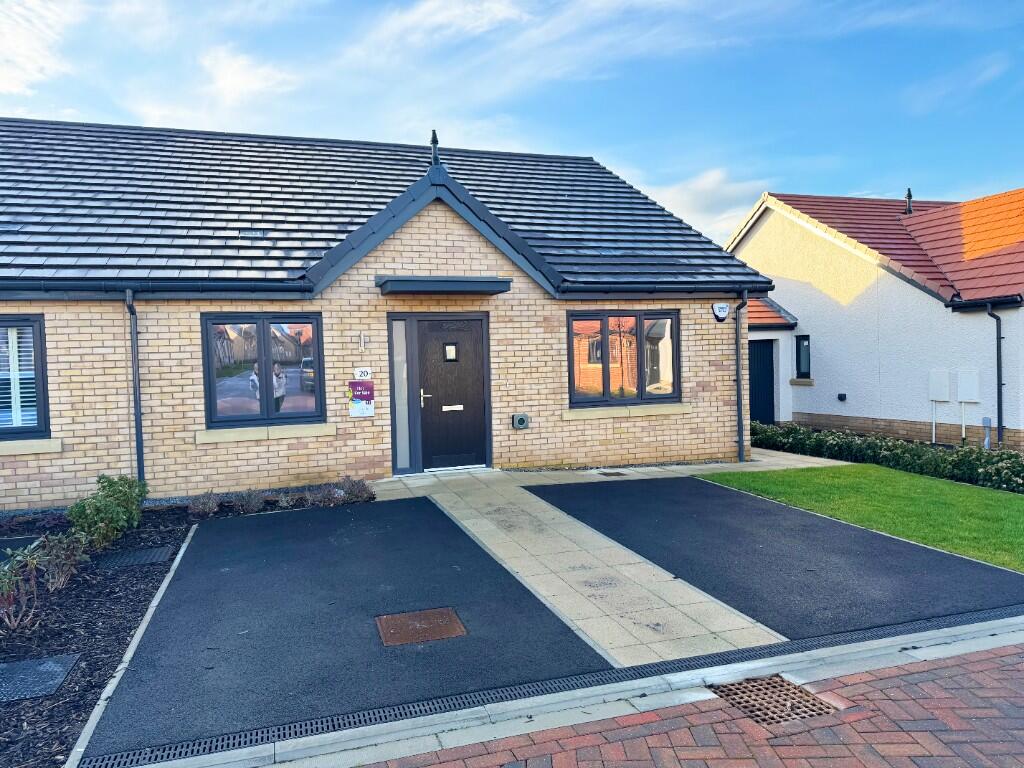 Main image of property: The Boulevard, 
Middle Deepdale, Scarborough, 
YO11 3EX