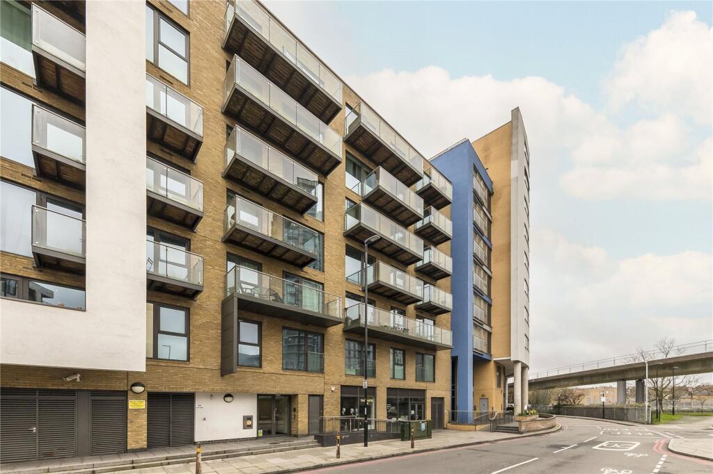 Main image of property: Deals Gateway, Greenwich, London, SE10
