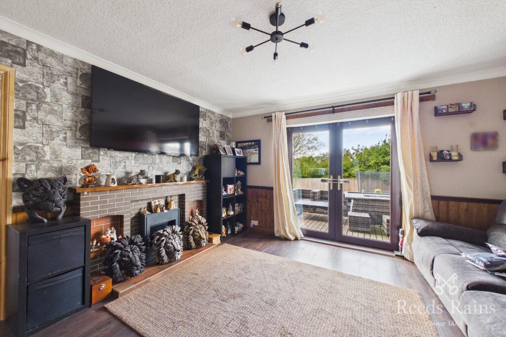 House in Wakefield - View 2