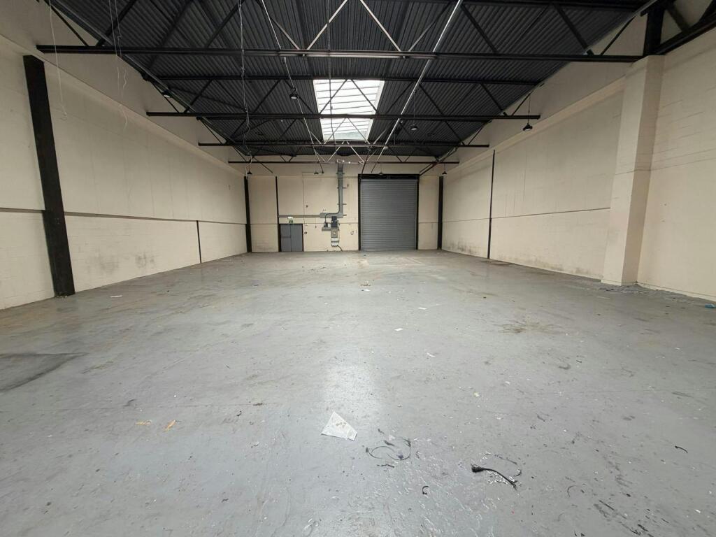 Unit 14 Denbigh - Warehouse (2).jpg