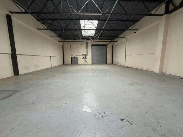 Unit 14 Denbigh - Warehouse (2).jpg