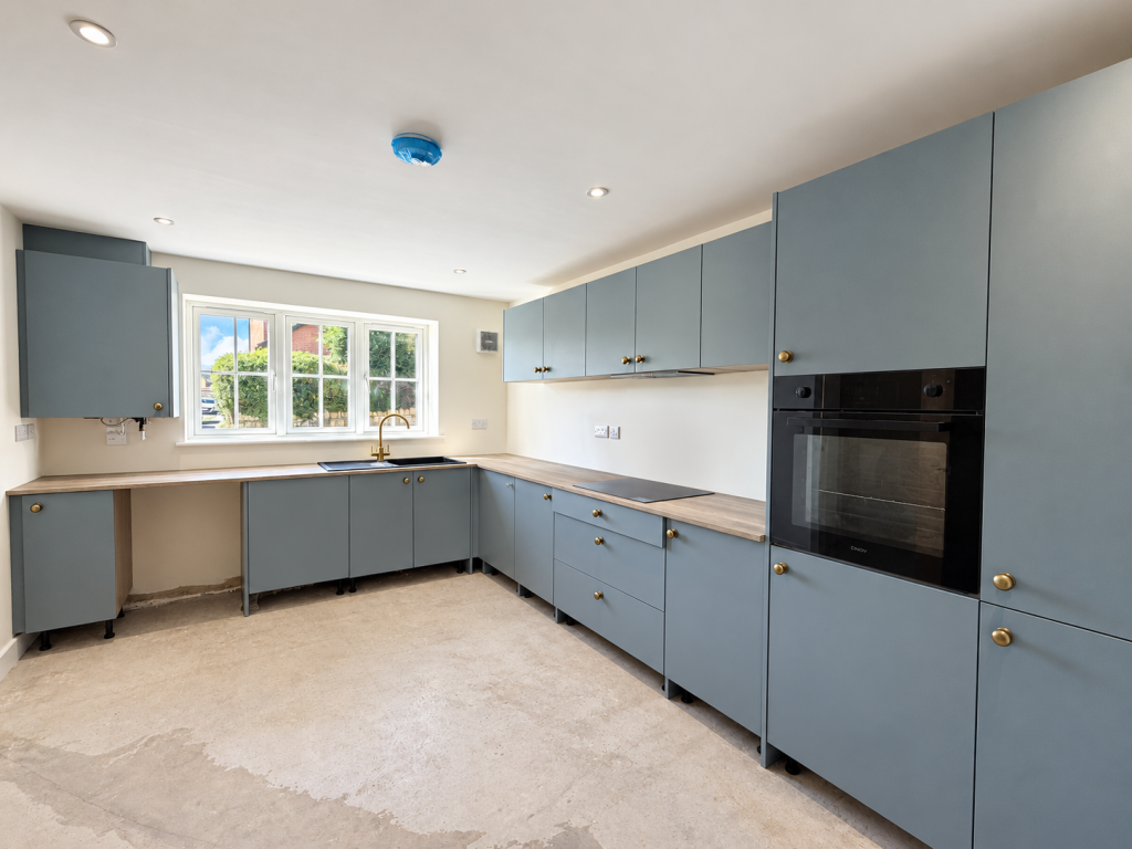 House in Shrewsbury, Oswestry - More
