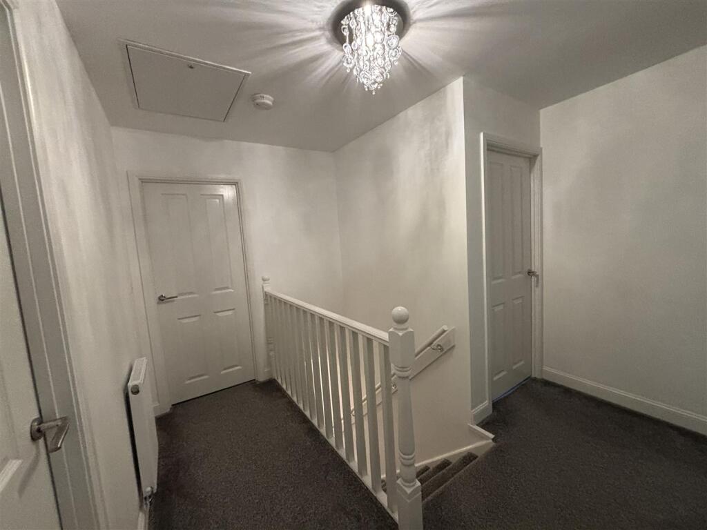 House in Walsall, The Manor - View 5