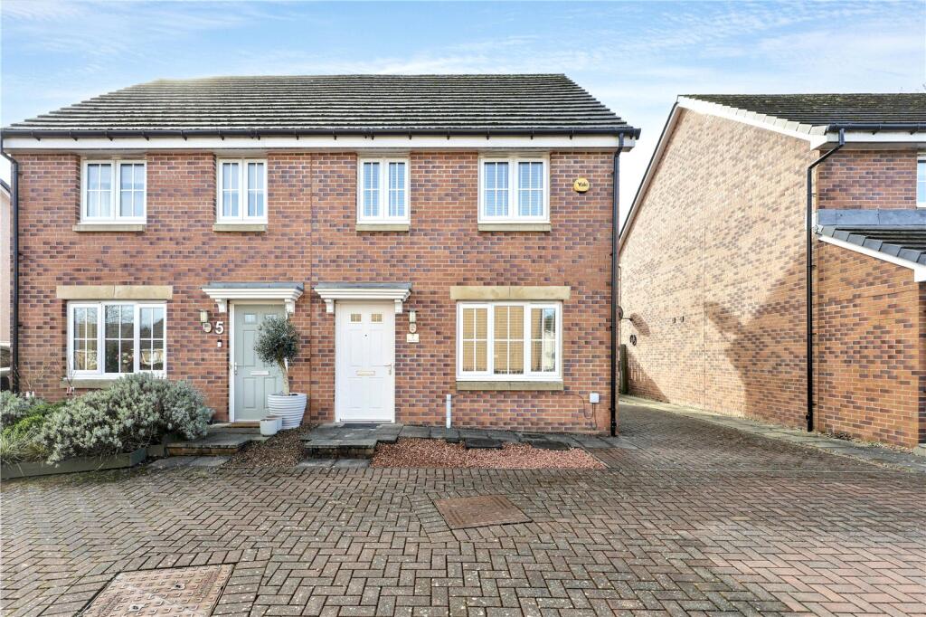 Main image of property: Skua Drive, Dalgety Bay, Dunfermline, KY11