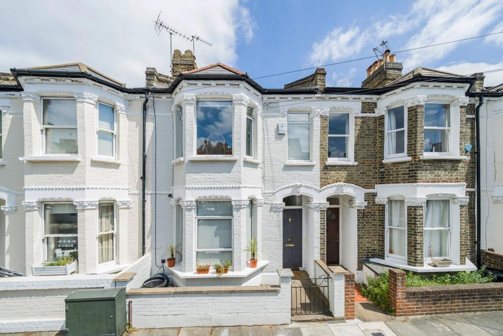 House in London - View 2
