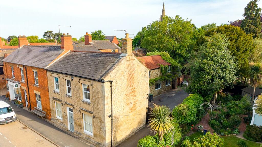 3-bed semi-detached on High Street, Heckington, Sleaford, Lincolnshire, NG34, £425,000