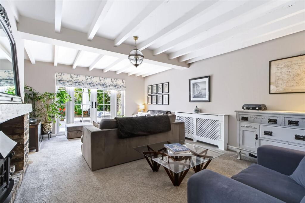 Moss Lane, Timperley, Altrincham, Greater Manchester, WA15 photo 3