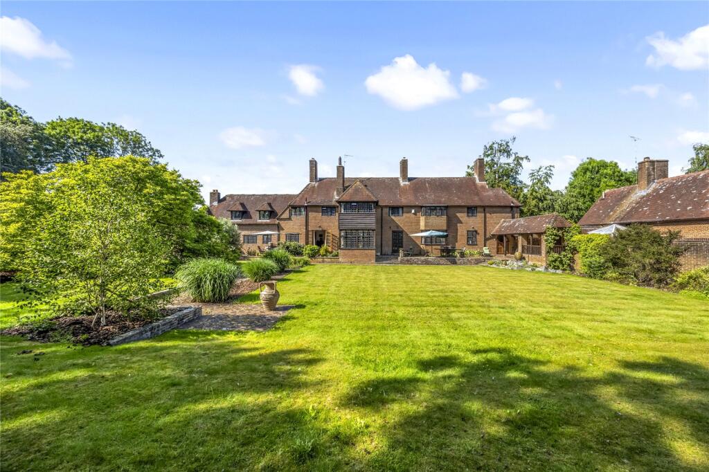 Beacon Road, Ditchling, Hassocks, BN6 photo 5