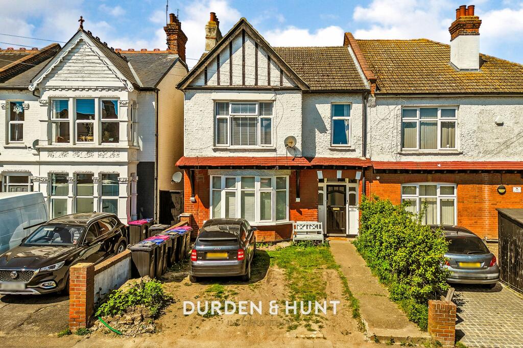 Main image of property: Ceylon Road, Westcliff-On-Sea, SS0
