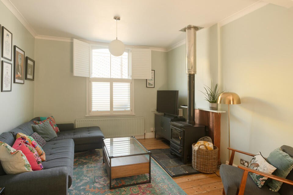 House in London - View 3