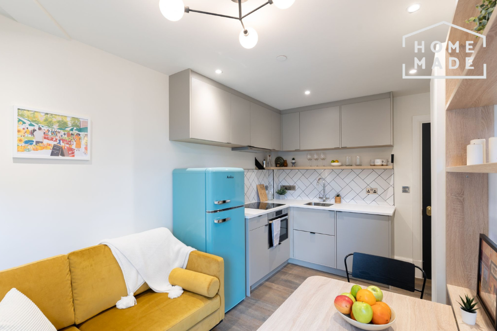 Apartment in London - View 4