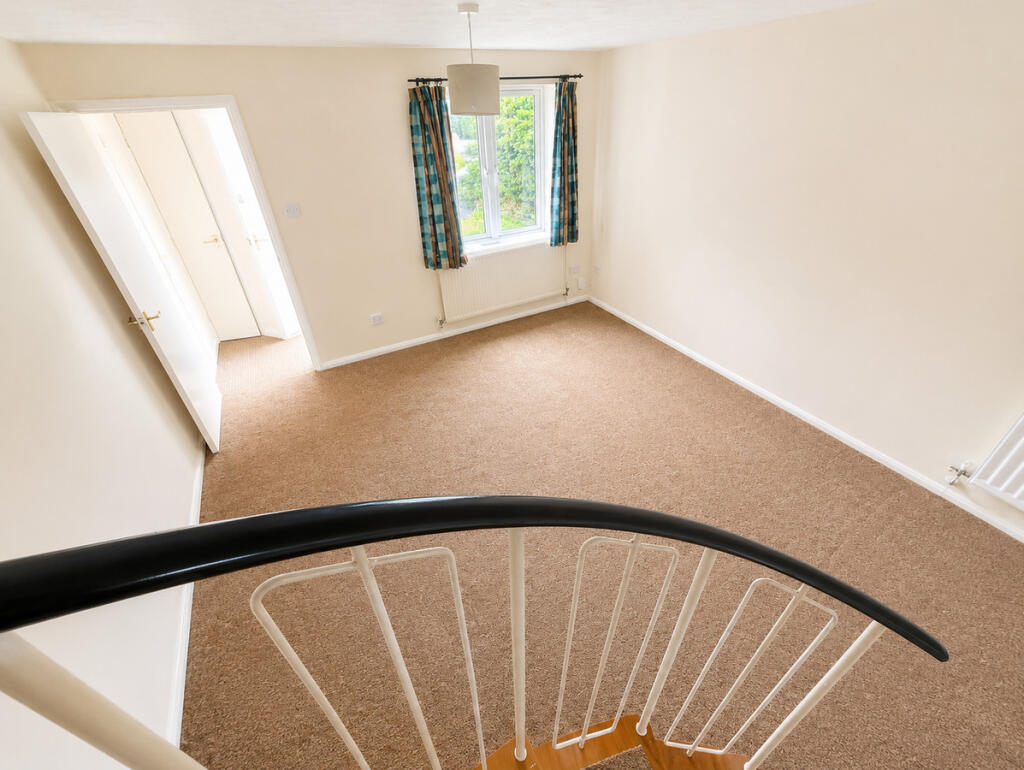 Dewfalls, Bradley Stoke, BS32 photo 4