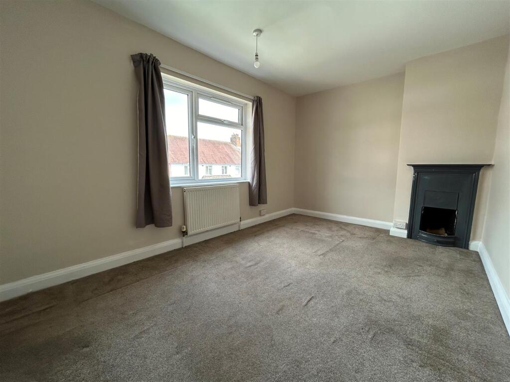 House in Worcester - More