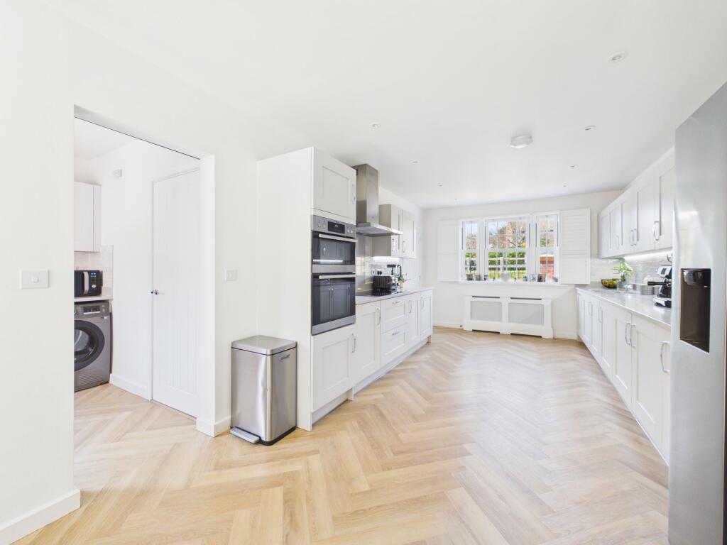House in Towcester, West Northamptonshire - More