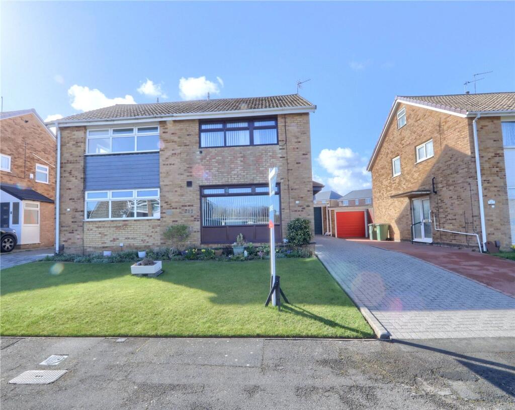 3-bed semi-detached on Sherwood Drive, Marske-By-The-Sea, TS11, £210,000