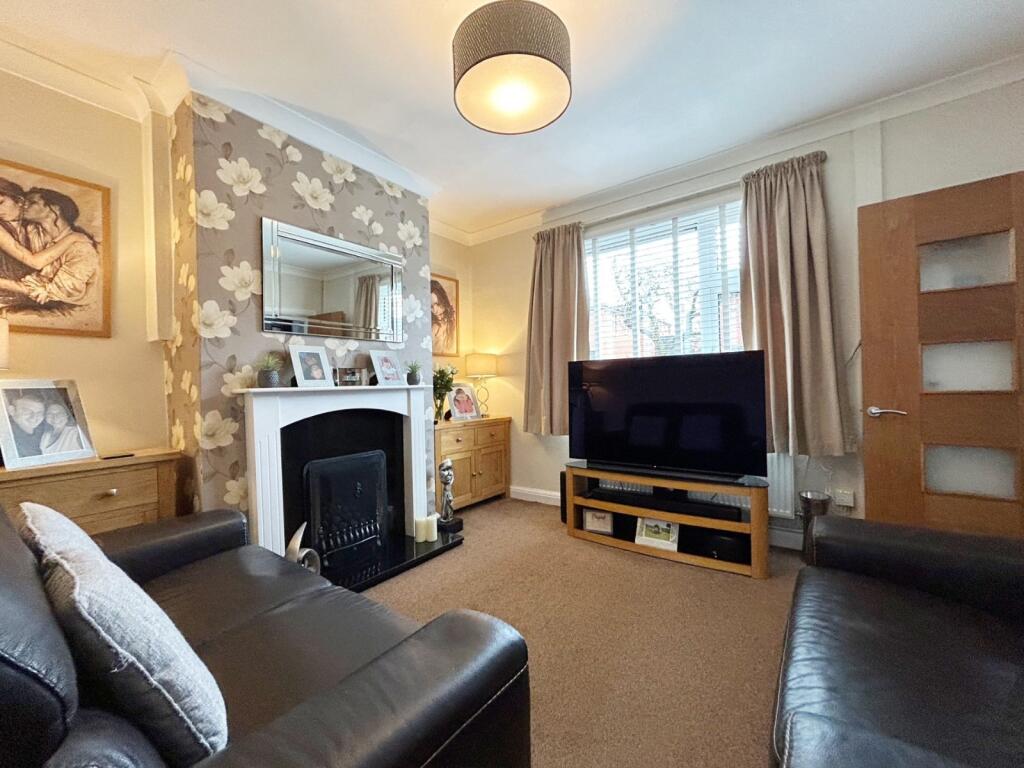 Lepp Crescent, Bury, Greater Manchester, BL8 photo 4