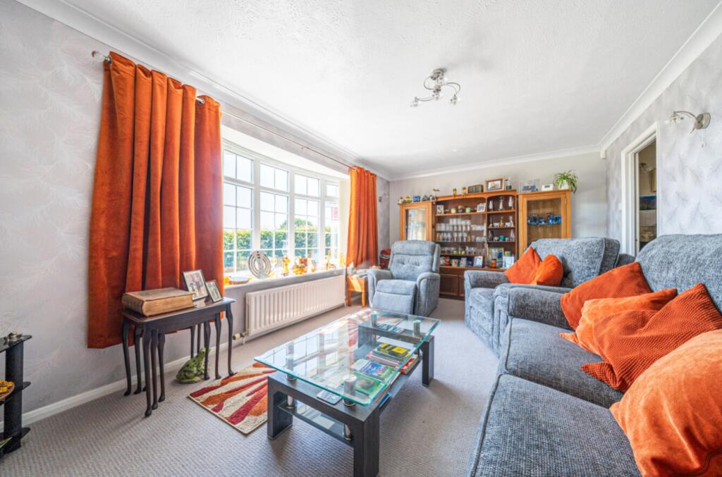 Winceby Gardens, Horncastle, Lincolnshire, LN9 photo 2