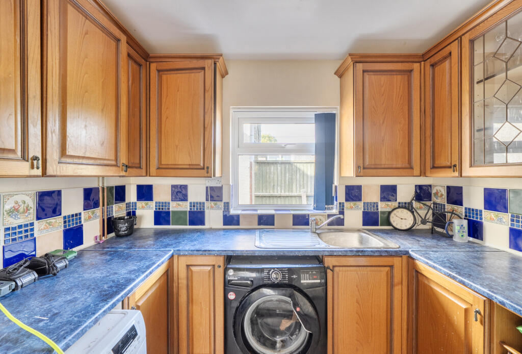 House in Peasedown St. John, Bath and North East Somerset - View 4