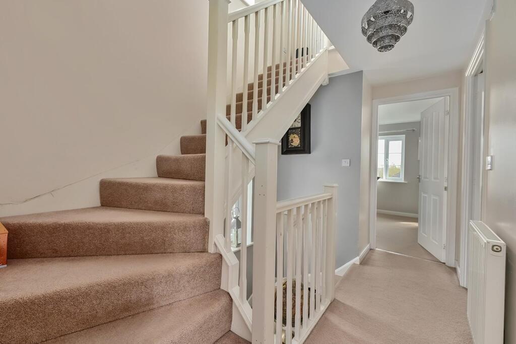 House in Reading - View 5